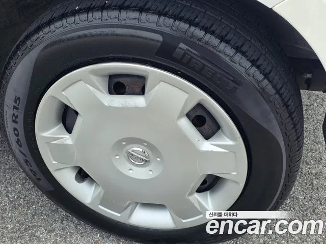 Nissan Cube — интерьер