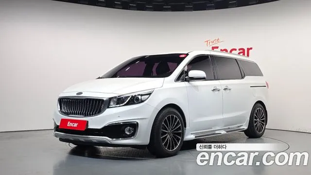Kia Carnival — экстерьер