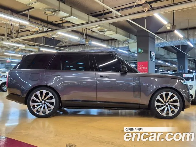 Land Rover Range Rover — интерьер