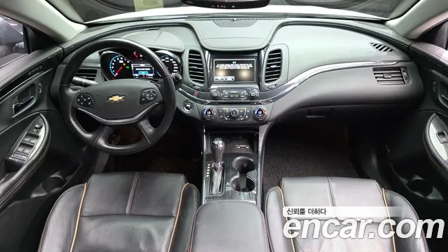 Chevrolet Korea Impala — интерьер