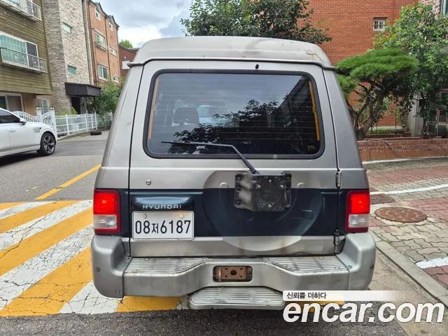 Hyundai Galloper — интерьер
