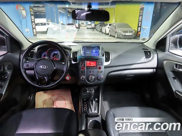 Kia Forte — интерьер