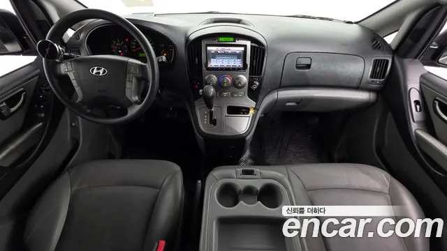 Hyundai Starex — интерьер