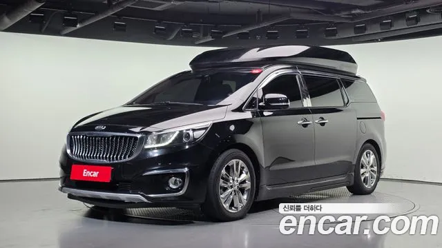 Kia Carnival — экстерьер