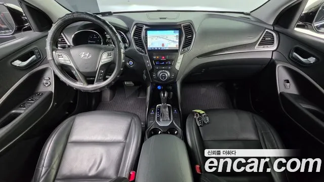 Hyundai Santa Fe — интерьер