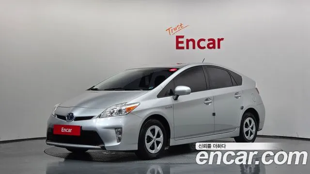 Toyota Prius — экстерьер