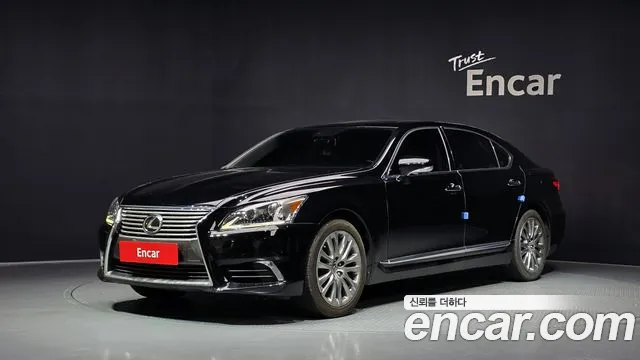 Lexus LS — экстерьер