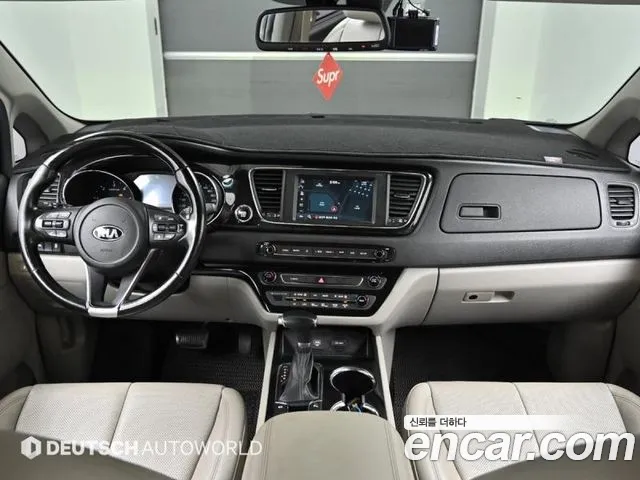 Kia Carnival — интерьер