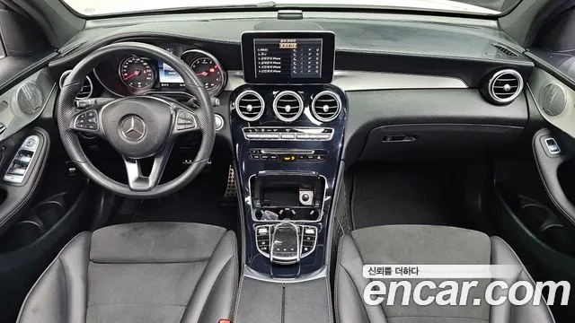 Mercedes-Benz GLC-класс — интерьер