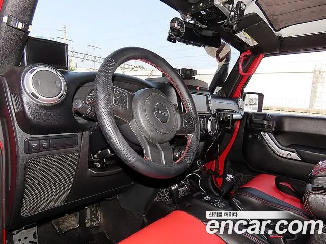 Jeep Wrangler — интерьер
