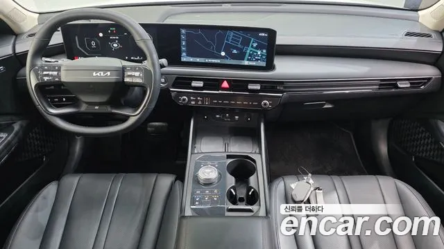 Kia K8 — интерьер
