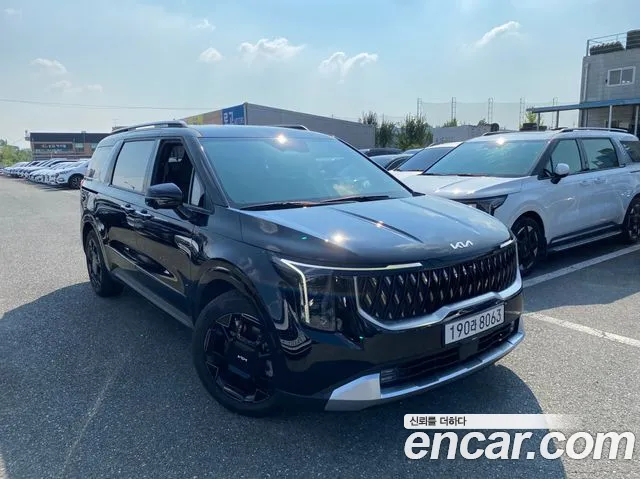Kia Carnival — экстерьер