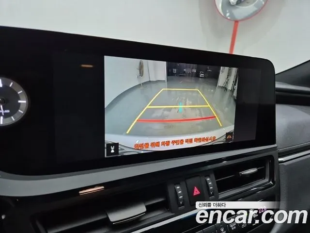 Lexus ES — интерьер