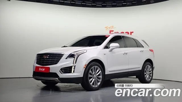 Cadillac XT5 — экстерьер