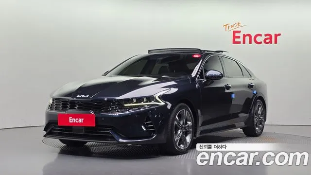 Kia K5 — экстерьер