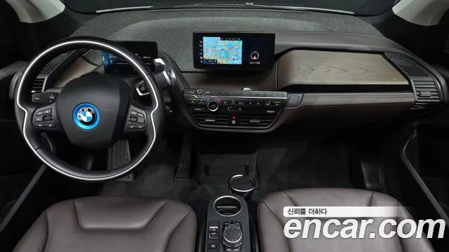 BMW i3 — интерьер