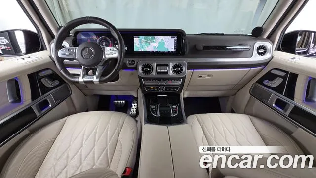 Mercedes-Benz G-класс — интерьер