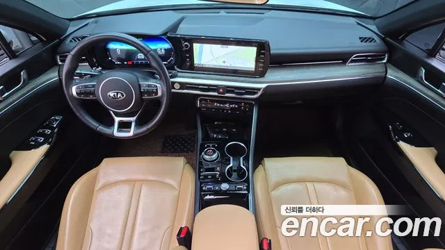 Kia K5 — интерьер