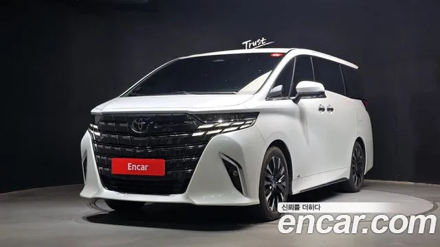 Toyota Alphard — экстерьер
