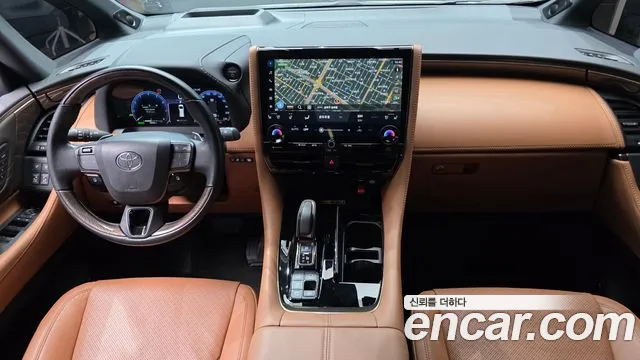 Toyota Alphard — интерьер