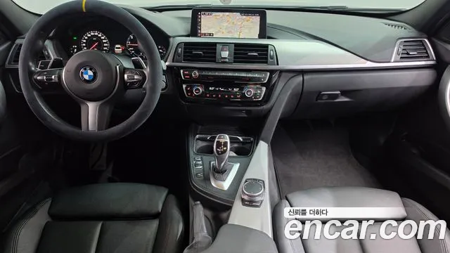 BMW 3 серия — интерьер