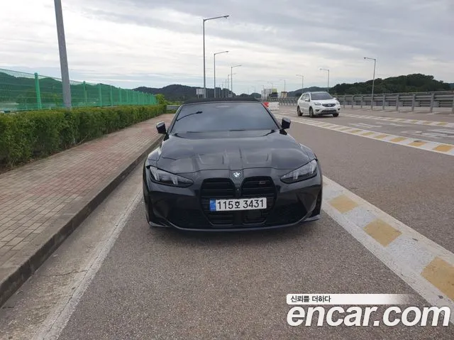 BMW M4 — экстерьер