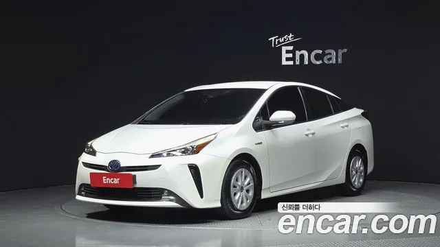Toyota Prius — экстерьер