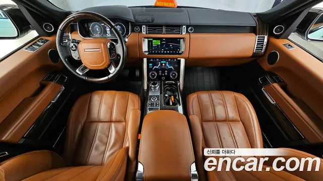 Land Rover Range Rover — интерьер