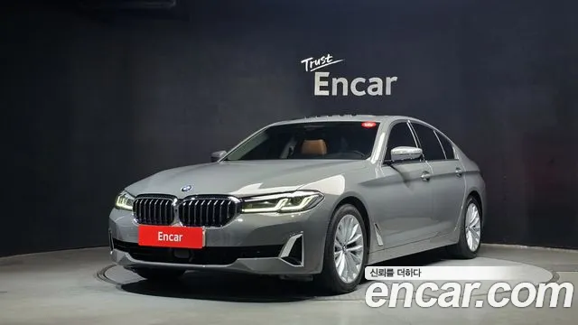 BMW 5 серия — экстерьер