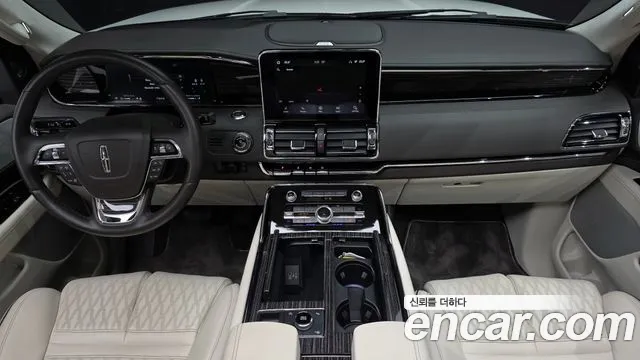 Lincoln Navigator — интерьер