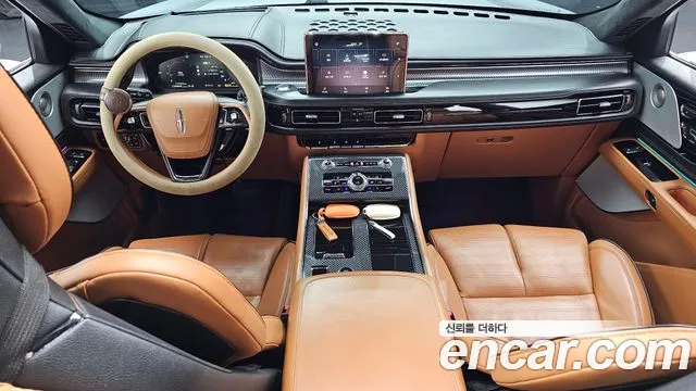 Lincoln Aviator — интерьер