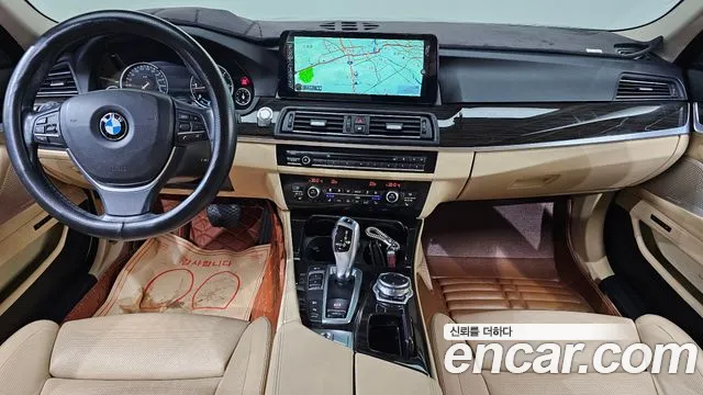 BMW 5 серия — интерьер