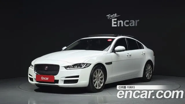 Jaguar XE — экстерьер