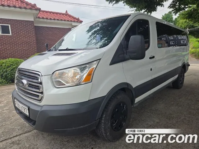Ford Transit — экстерьер