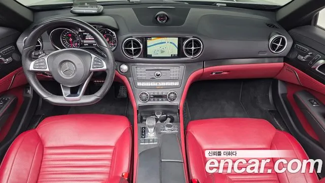 Mercedes-Benz SL-класс — интерьер