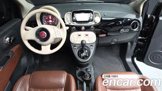 Fiat 500 — интерьер