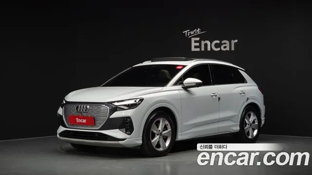 Audi Q4 e-tron — экстерьер