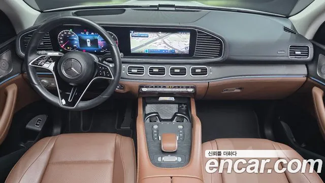Mercedes-Benz GLE-класс — интерьер