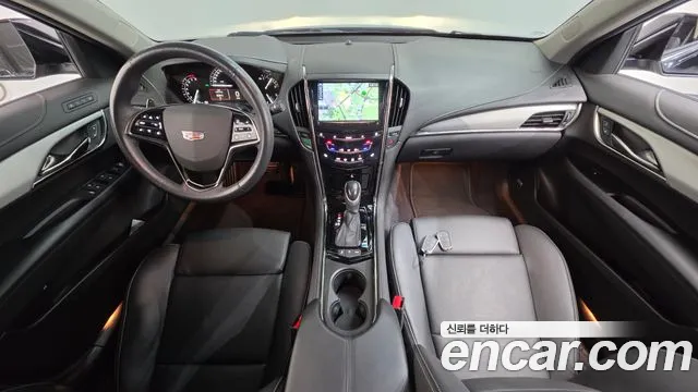 Cadillac ATS — интерьер