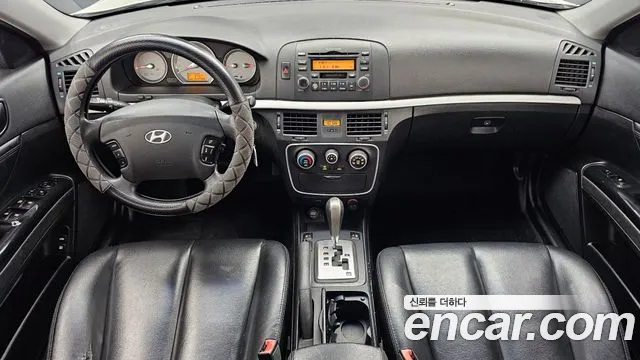 Hyundai Sonata — интерьер