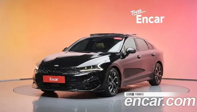Kia K5 — экстерьер