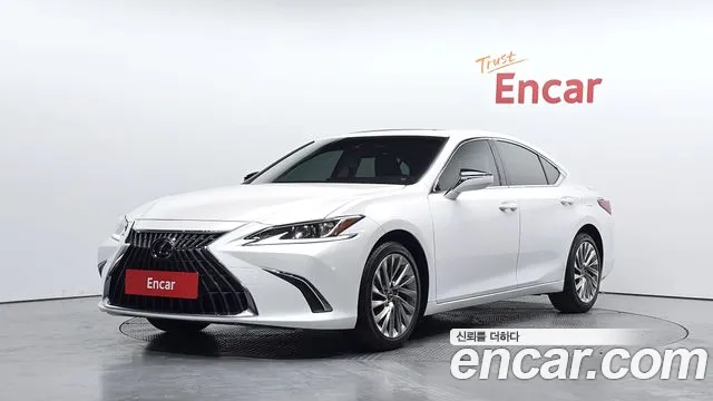 Lexus ES — экстерьер