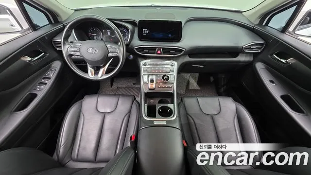 Hyundai Santa Fe — интерьер