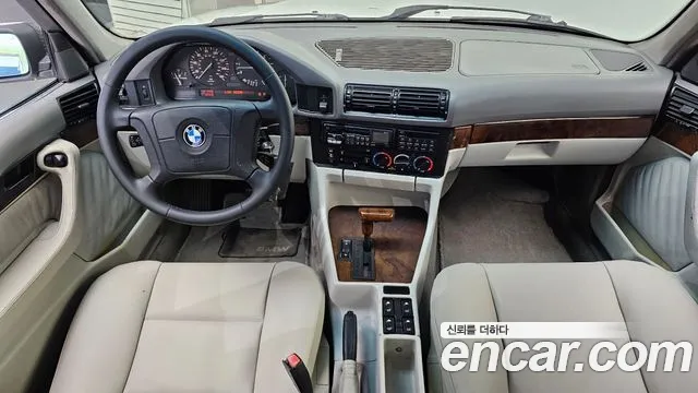 BMW 5 серия — интерьер