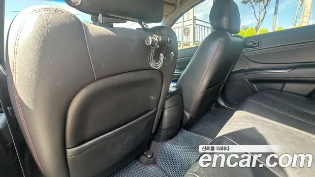 Hyundai Sonata — интерьер