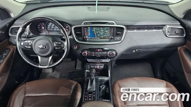 Kia Sorento — интерьер