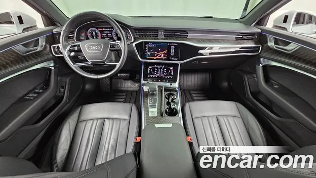 Audi A6 — интерьер