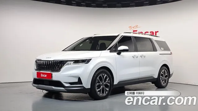 Kia Carnival — экстерьер