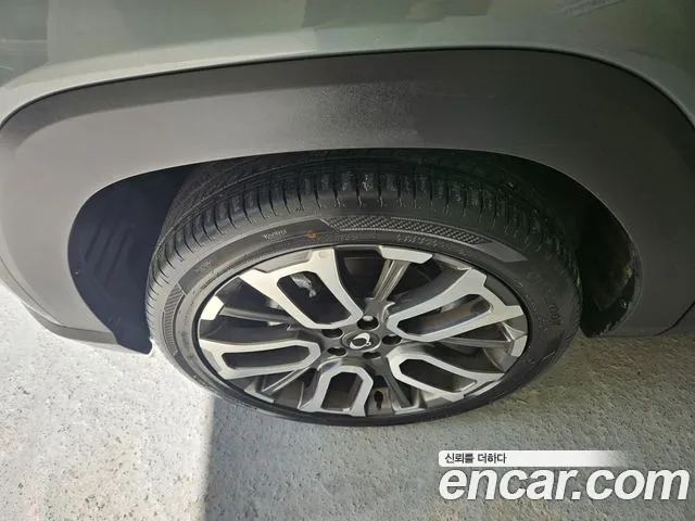 KG Mobility Torres — интерьер