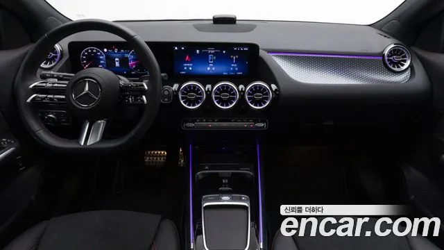 Mercedes-Benz GLA-класс — интерьер